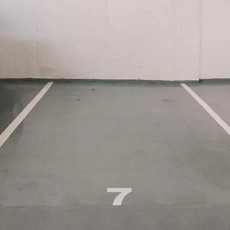 Skau Dunajska 58a Apt3 * Bratysława