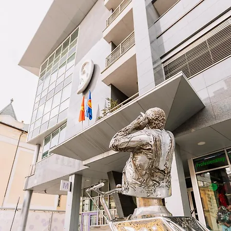 Skau Dunajska 58a Apt3 * Bratysława